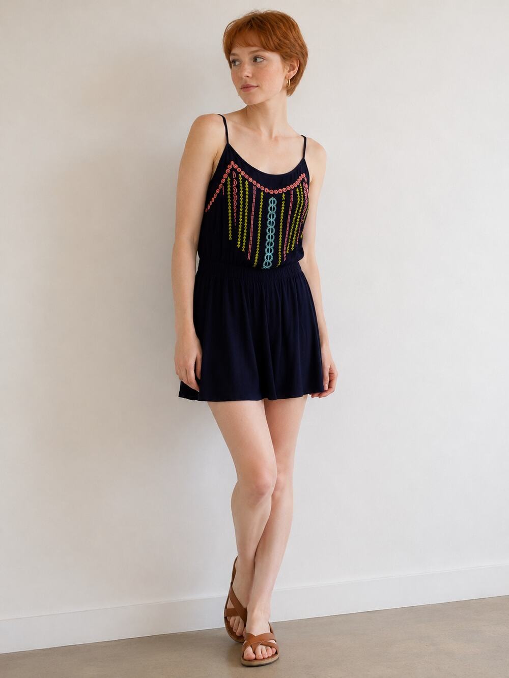 LR4703 Lilly Pulitzer Womens Navy Embroidered Romper Sleeveless Size Small